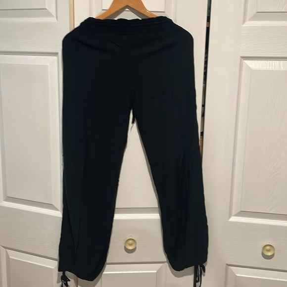 Body Glove black relax fit pants size small - Picture 7 of 7